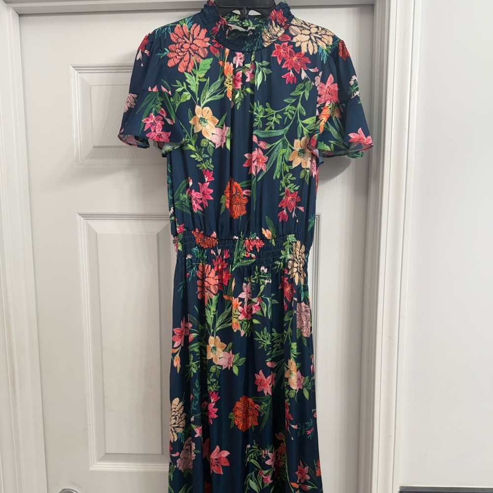 Laundry by Shelly Segal Size 6 (8) Midi Dress Short Sleeve Open Back Pockets